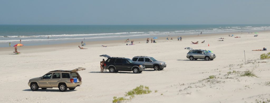 Cars on the Beach in Florida - GoodwillCarDonation.org