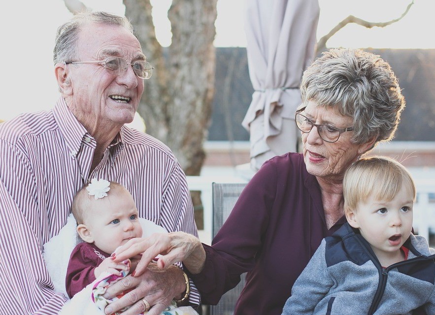 Grandparents Enjoying with Grandkids | Goodwill Car Donations