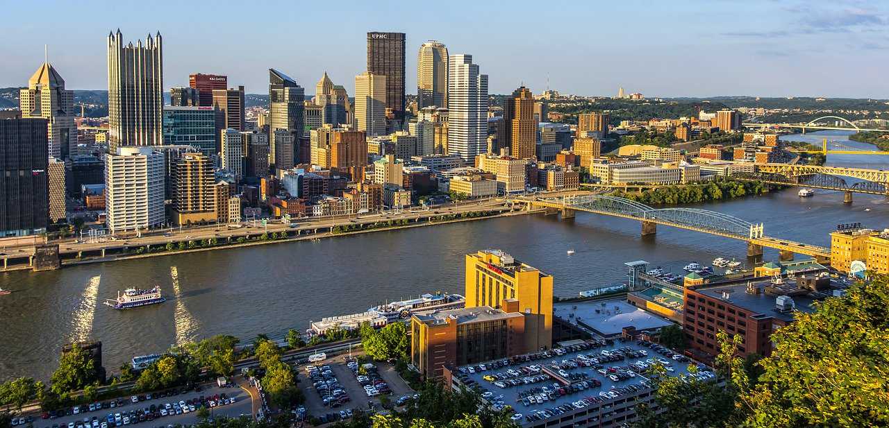 Pittsburgh, Pennsylvania Skyline | Goodwill Car Donations