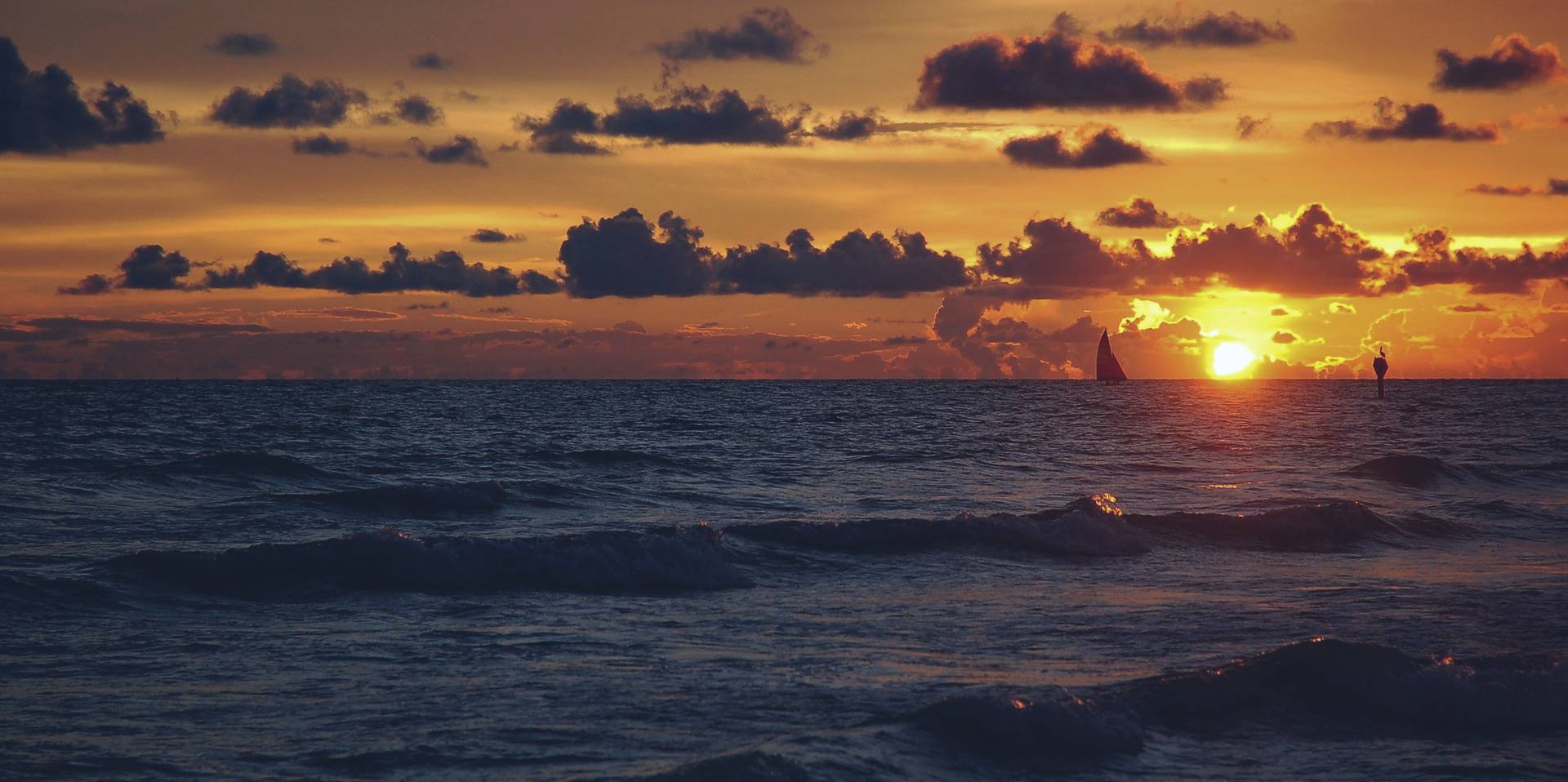 Sunset in Siesta Key, Florida | Goodwill Car Donations