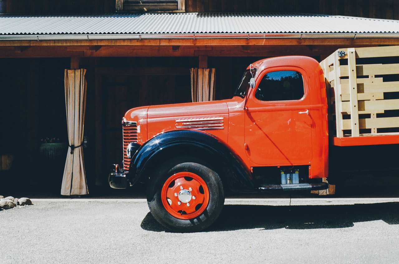 Red Oldtimer Truck | Goodwill Car Donations