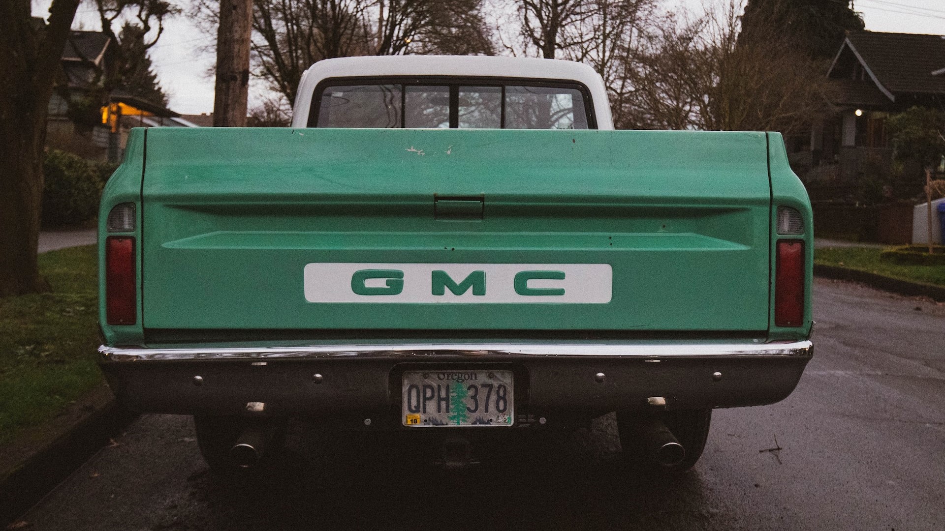 Green gmc pickup | Goodwill Car Donations