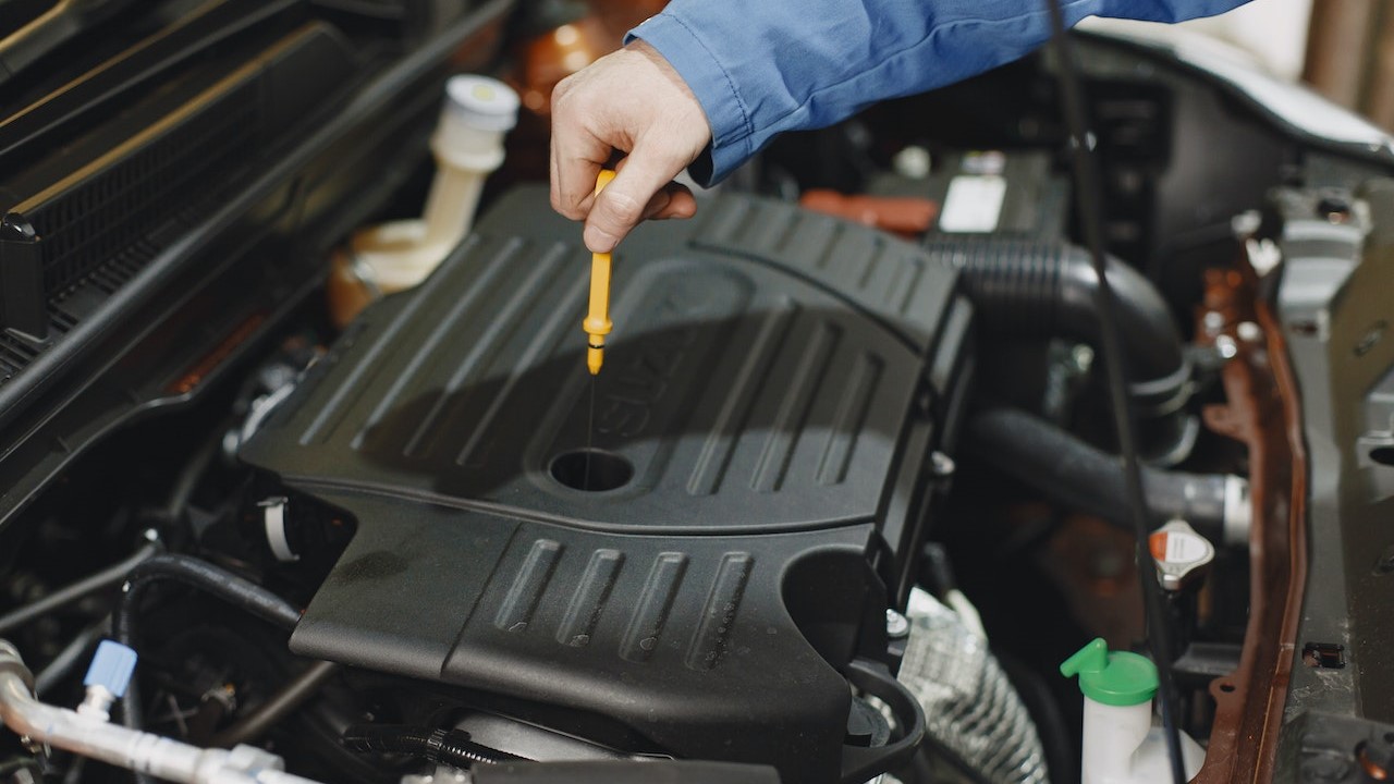 Checking the Oil of an Engine | Goodwill Car Donations