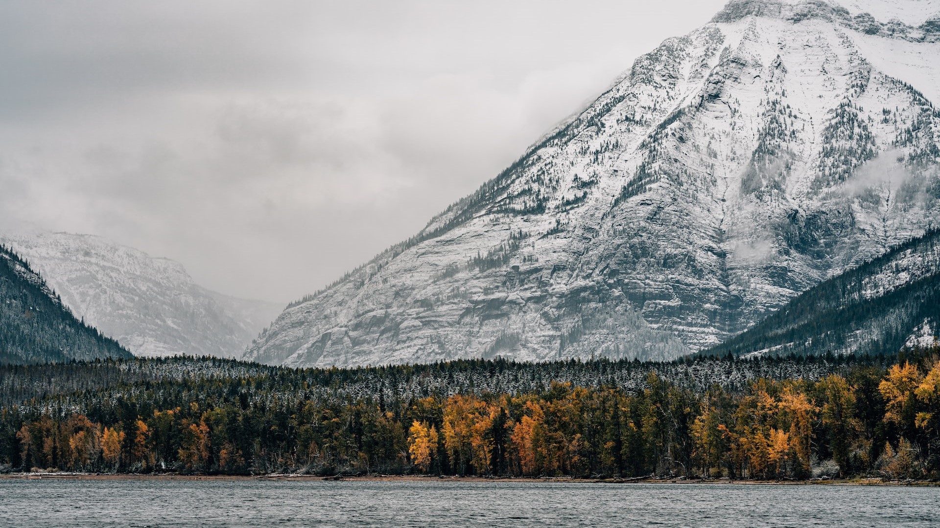 A beautiful scenery at glacier nation park Montana | Goodwill Car Donations