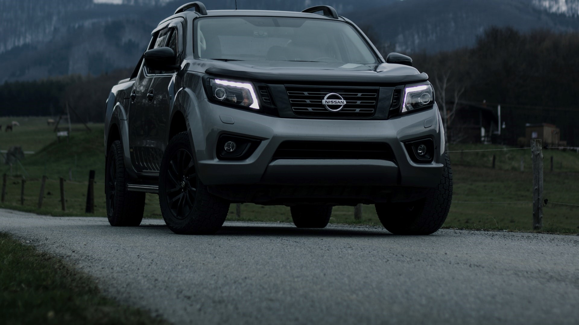 Black Nissan SUV | Goodwill Car Donations