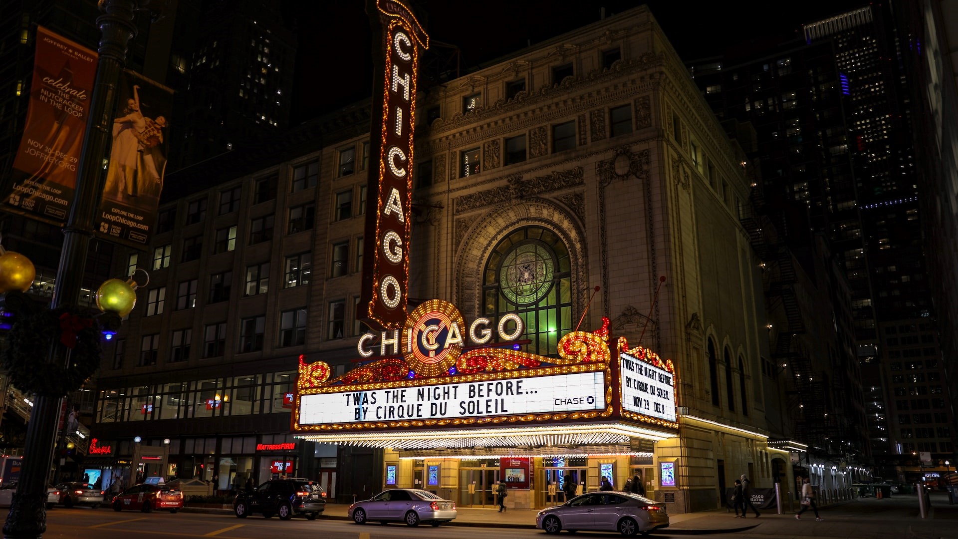 Chicago Theater photo | Goodwill Car Donations