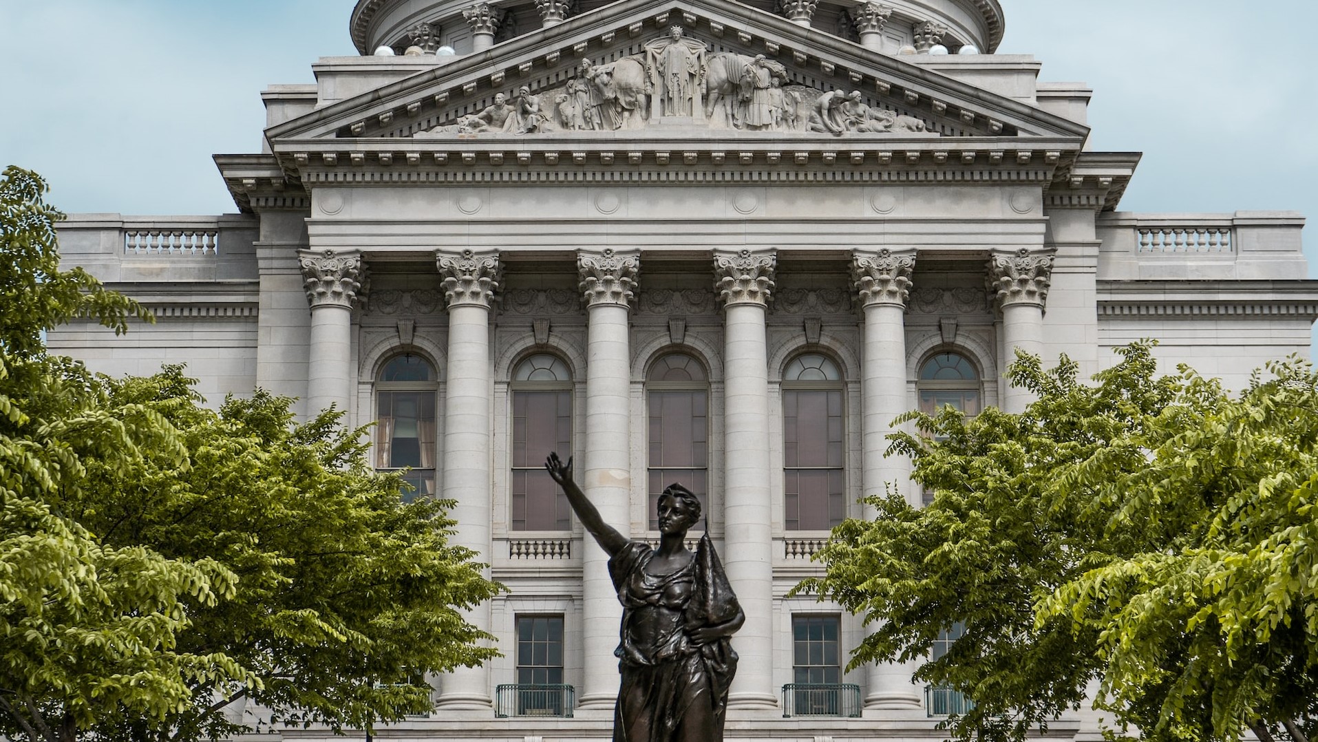 Lady Forward Statue at the Wisconsin State Capitol in Wisconsin | Goodwill Car Donations