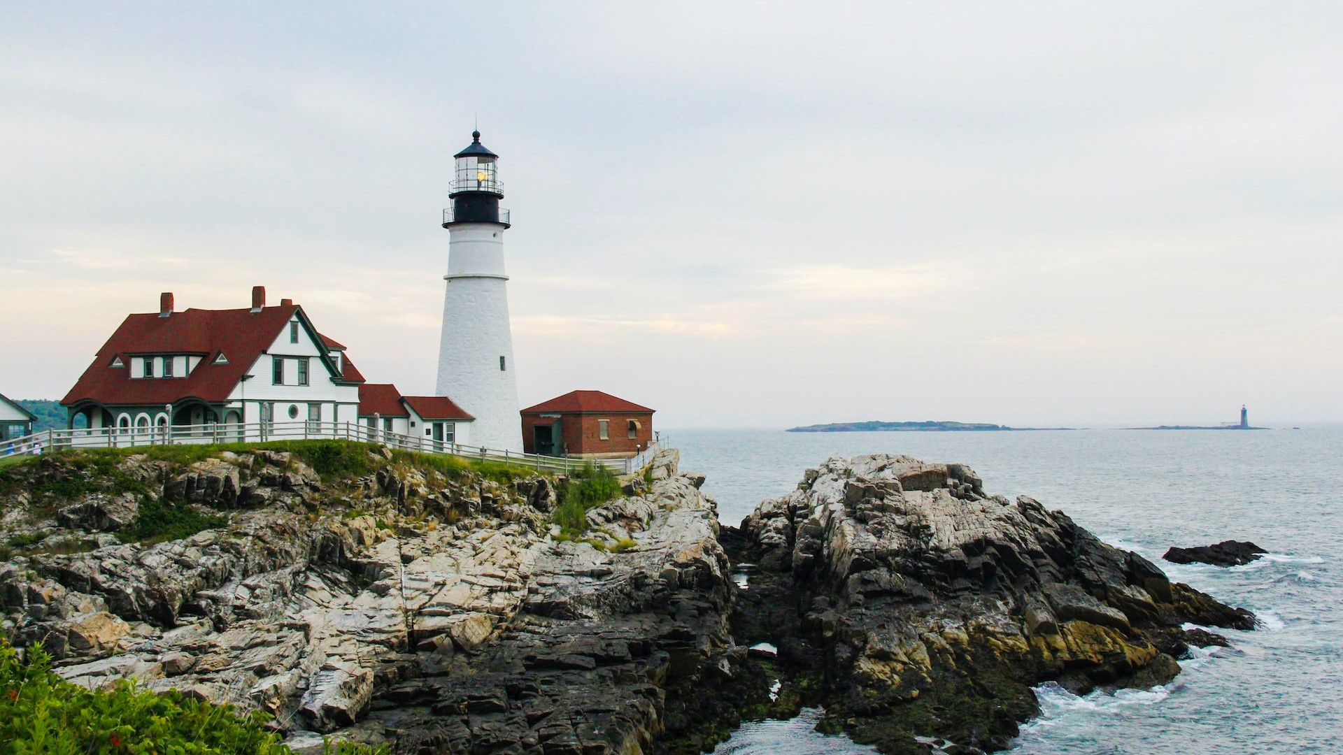 Lighthouse in Maine | Goodwill Car Donations